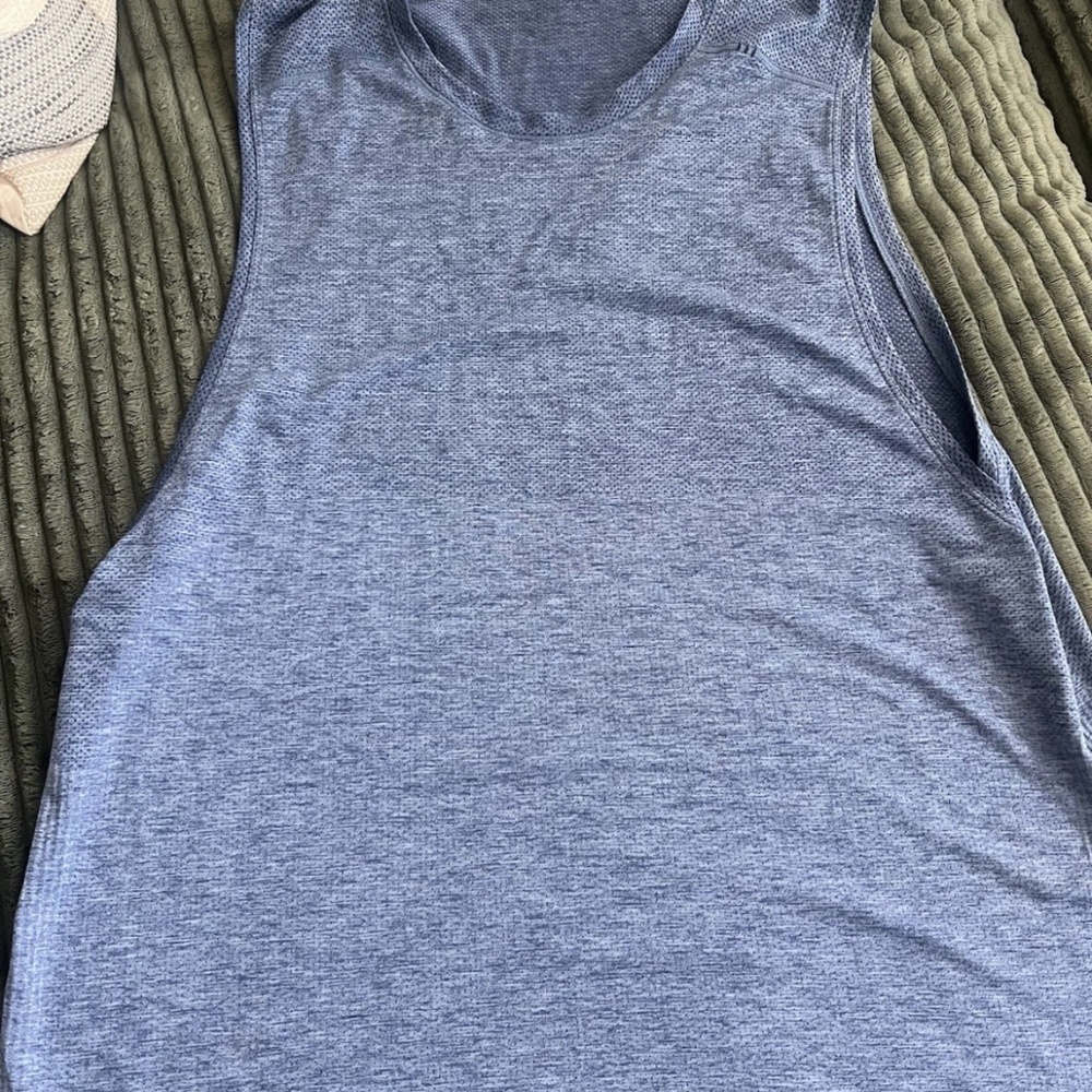 Lululemon Metal Vent Tech Sleeveless shirt XL mens
